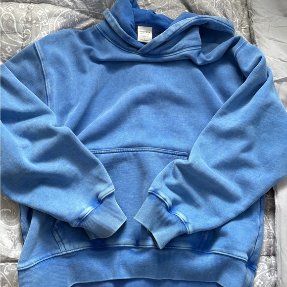 Aritzia Tops - Aritzia Perfect Fit Faded Jazz Blue Hoodie Large